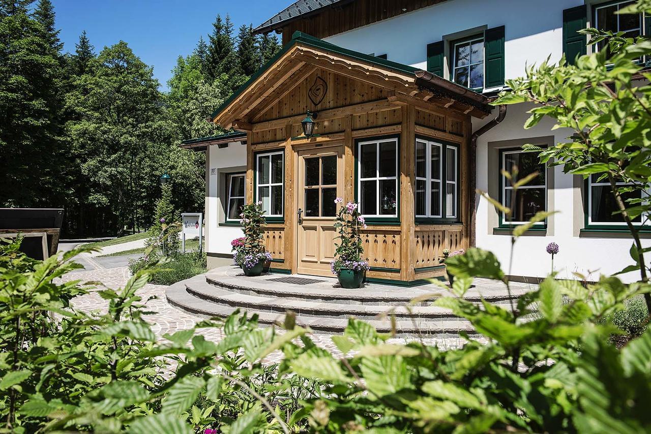 Bed and Breakfast Waldruhe - Bett, Fruehstueck & Ein Laecheln Бад Аусзее Экстерьер фото